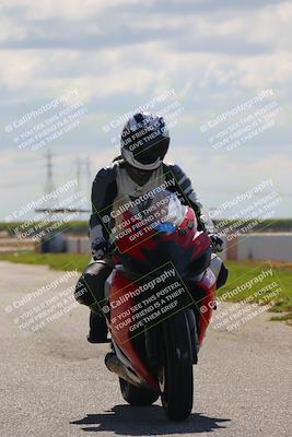 media/May-29-2022-Lets Ride (Sun) [[e8986be515]]/B Group/Grid/